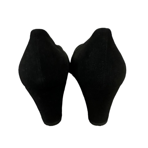 STUART WEITZMAN Black Suede Wedge Heels Pump for Women, Size 6.5. - Picture 5 of 11